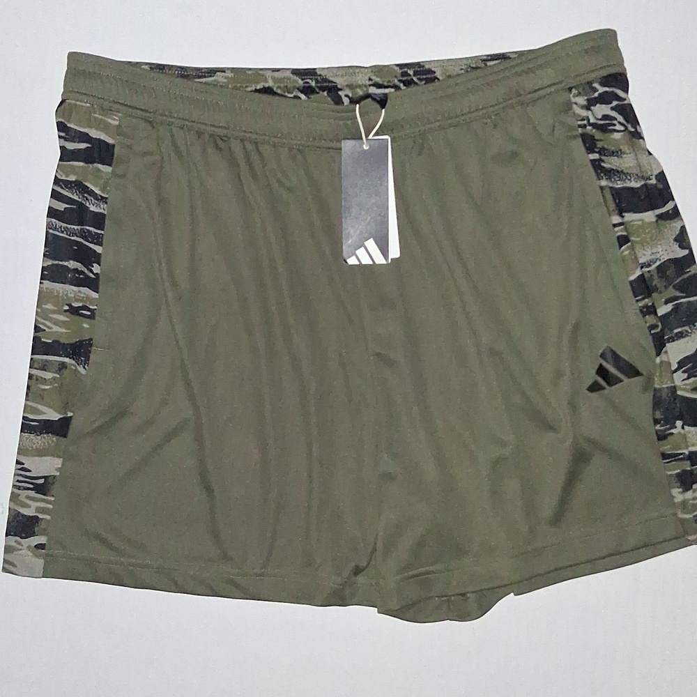 Adidas Camo Training Shorts 5in Olive Green Size-XXL NWT